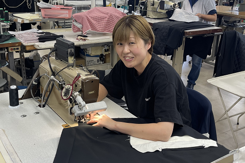 縫製課 リーダー　那須 法子さん